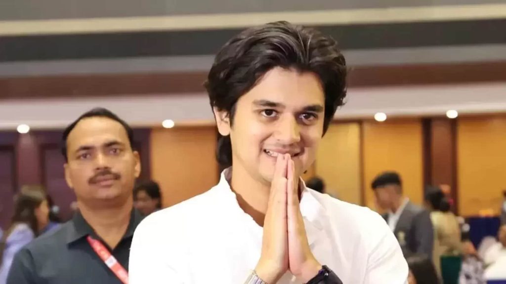 केंद्रीय मंत्री ज्योतिरादित्य सिंधिया के बेटे महान आर्यमन सिंधिया ने...