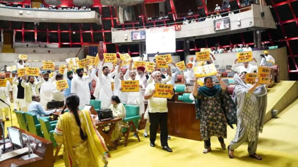 पंजाब में बाढ़ राहत के लिए केंद्र के 1600 करोड़ रुपए के वादे को AAP सरकार ने...