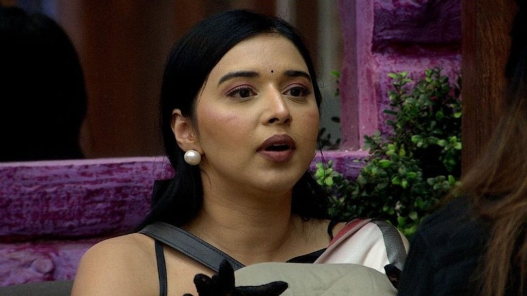 तान्या मित्तल का एक पुराना इंटरव्यू सोशल मीडिया पर तेजी से वायरल हो रहा...