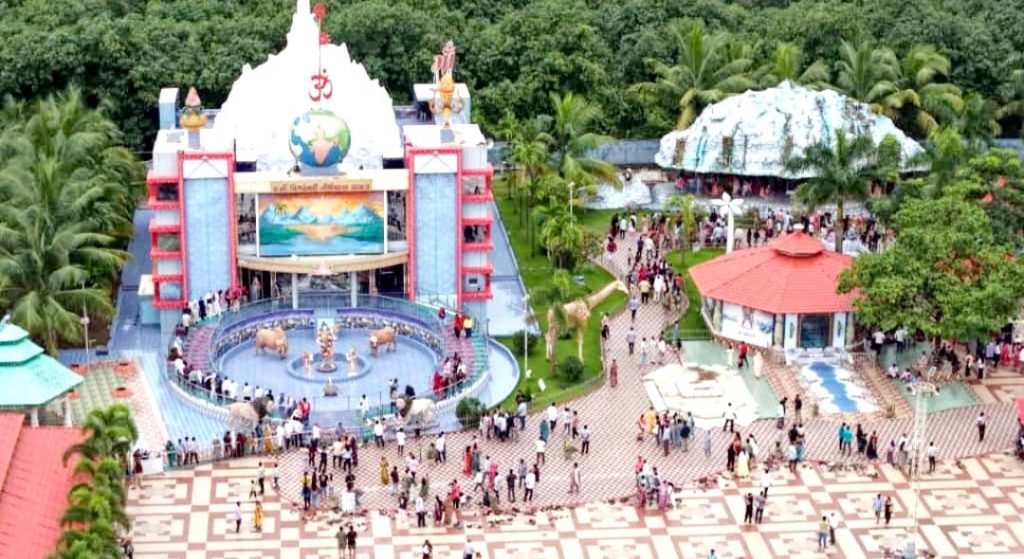 માં વિશ્વંભરી તીર્થધામ ખાતે દિવાળી પર લાખો દર્શનાર્થીઓની ભીડ ઉમટી માં વિશ્વંભરી તીર્થધામ ખાતે દિવાળી પર લાખો દર્શનાર્થીઓની ભીડ ઉમટી