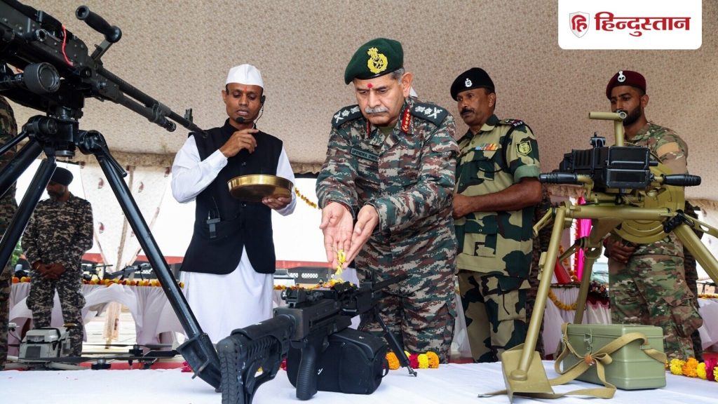 India pakistan news: भारतीय सेना प्रमुख जनरल उपेंद्र द्विवेदी ने शुक्रवार को पड़ोसी...