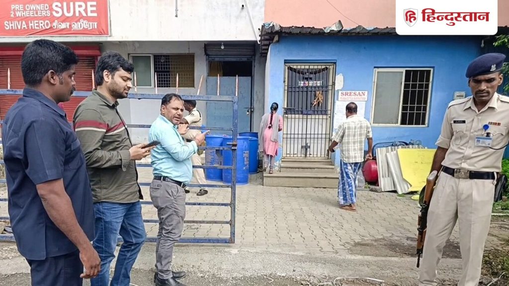 मिलावटी कफ सिरप बनाने वाली कंपनी ने तमिलनाडु सरकार ने सख्त ऐक्शन लेते हुए...