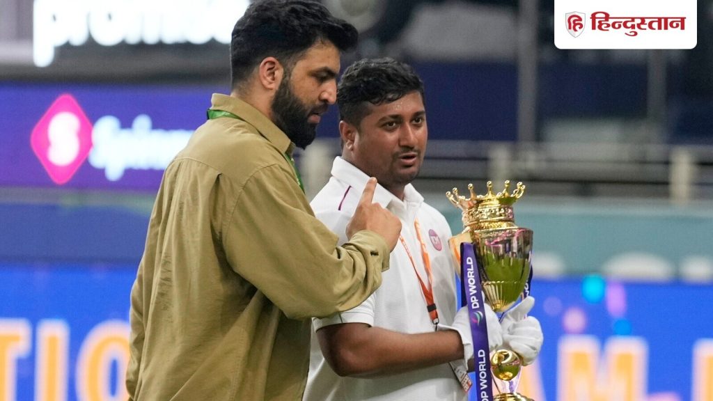 Asia Cup Trophy row: भारत को आज यानी गुरुवार 2 अक्टूबर को एशिया कप की ट्रॉफी मिल सकती है,...