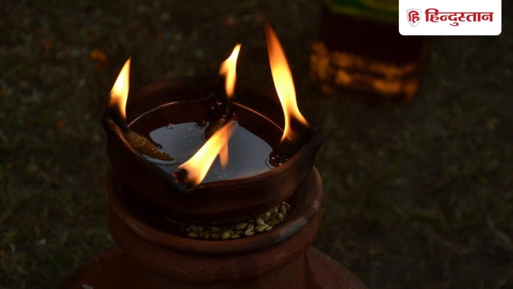 Dhanteras Deepdaan Muhurat 2025: धनतेरस के दिन सूर्यास्त के बाद घर के बाहर यम के नाम का दीप...