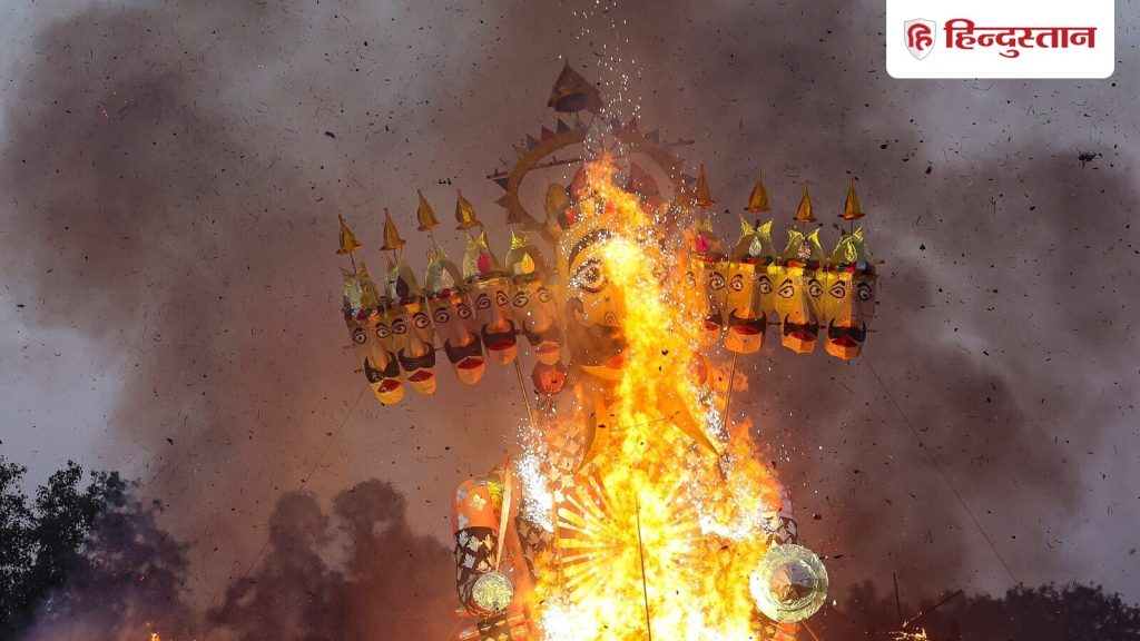 Dussehra Puja Time: दशहरा के दिन शस्त्र पूजन व शमी पूजन का विधान है। इस दिन देवी...