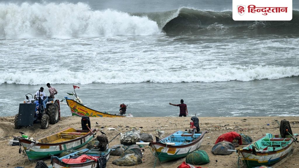 मोंथा के लिए ओडिशा ने कसी कमर, सीएम माझी ने बताया चक्रवात से निपटने के लिए क्या...