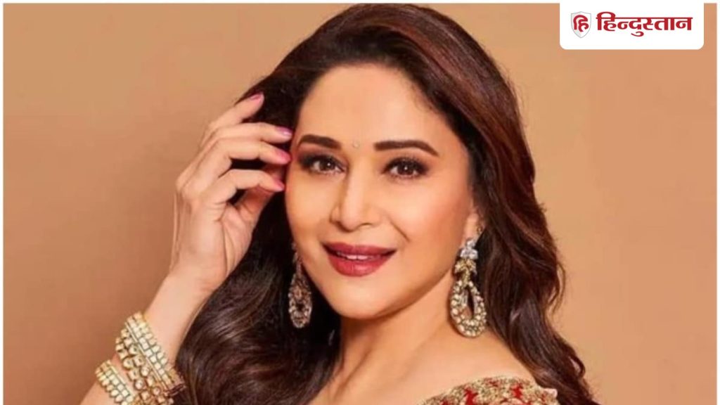 માધુરીનું નામ સાંભળીને ઘણી અભિનેત્રીઓએ આ ફિલ્મ કરવાની ના પાડી દીધી હતી, કરિશ્માએ… माधुरी का नाम सुनते ही कई एक्ट्रेसेस ने इस फिल्म करने से कर दिया था मना, करिश्मा ने किया था...