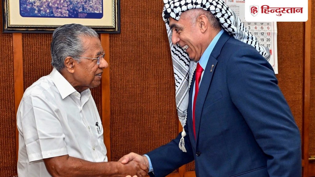 એમ્બેસેડર અબુ શાવેશે જ્યારે સીપીઆઈ -એમ નેતાઓ સાથે વાત કરતા કહ્યું કે… राजदूत अबू शावेश ने माकपा नेताओं के साथ बातचीत करते हुए कहा कि...