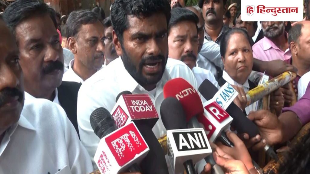 सरकारी नौकरी के बदले कैश, वसूले गए ₹888 करोड़; BJP नेता ने बताई एक-एक...