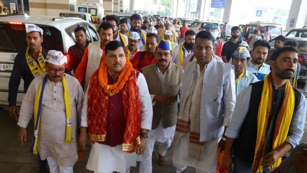 संजय सिंह ने कहा कि भाजपा और जेडीयू की जोड़ी ने बीस सालों से बिहार को ठगा है....