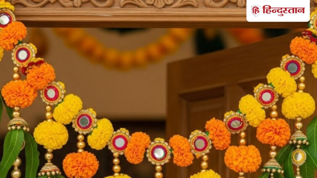 Vastu tips: वास्तु के अनुसार घर के मेन गेट पर बंदनवार कैसे...