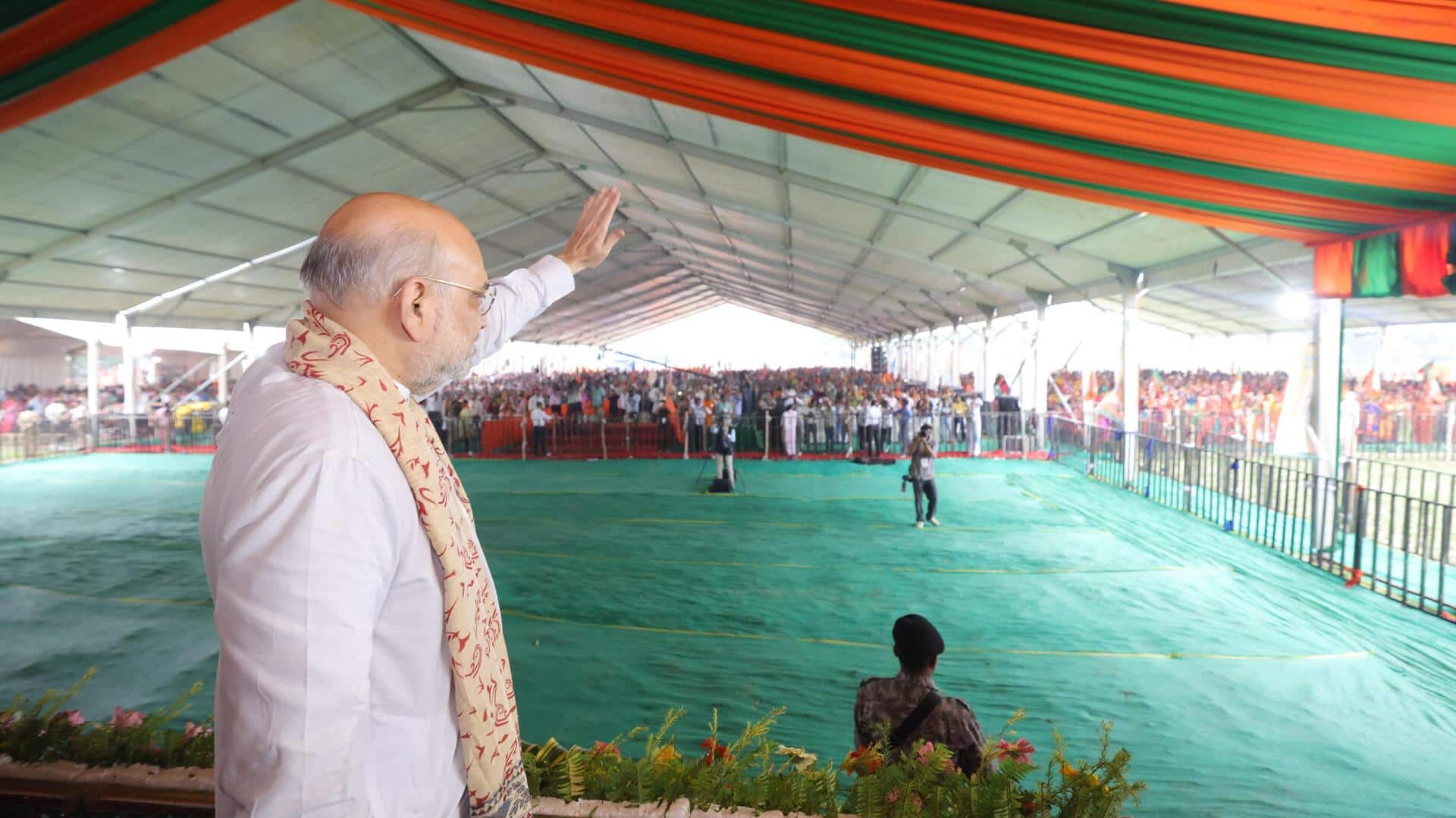 'વડાપ્રધાન મોદી ડાન્સ કરશે' કોમેન્ટ માટે અમિત શાહે રાહુલ ગાંધી પર નિશાન સાધ્યું, શું કહ્યું? 'વડાપ્રધાન મોદી ડાન્સ કરશે' કોમેન્ટ માટે અમિત શાહે રાહુલ ગાંધી પર નિશાન સાધ્યું, શું કહ્યું?