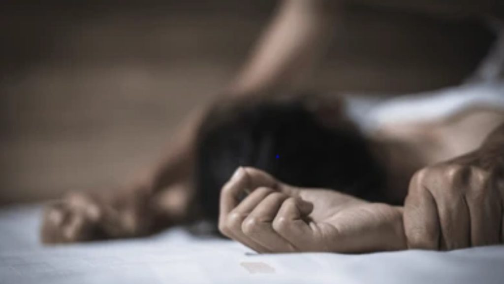 जानकारी के अनुसार, गाजियाबाद की एक युवती एक झगड़े से संबंधित मुकदमे में...