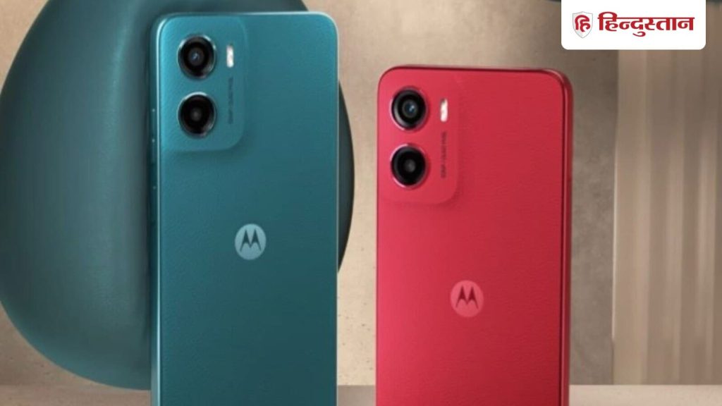 मोटो के इस फोन की कीमत 7398 रुपये है। फोन पर 10 पर्सेंट का डिस्काउंट दिया जा रहा...