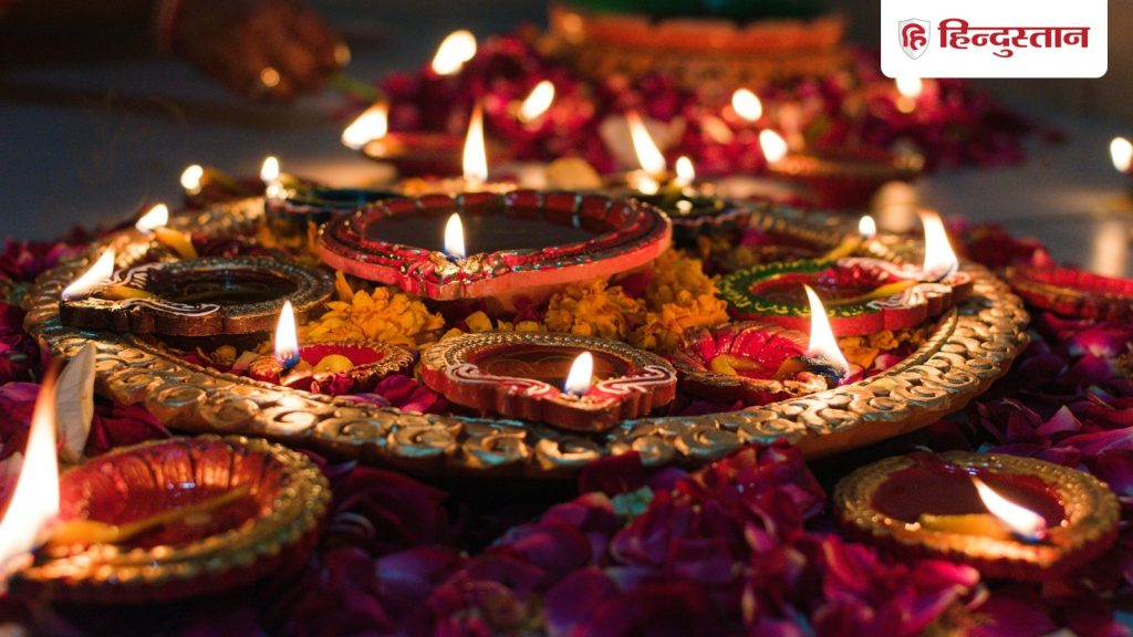 DIWALI KI SHUBHKAMNAYE: दीपावली पर टॉप 10 शुभकामनाओं, फोटो और शायरी भेज दें दिवाली की...