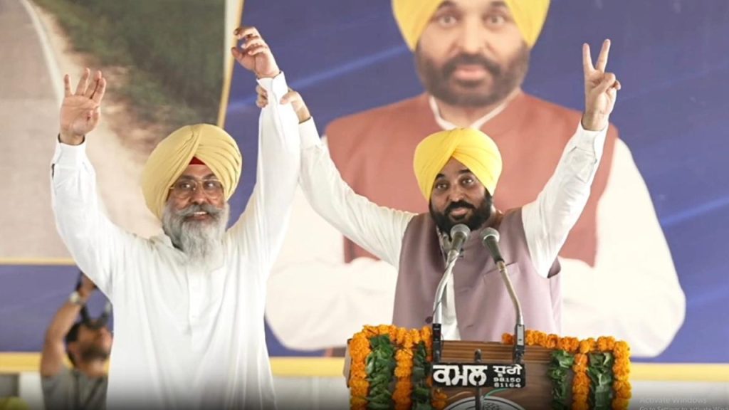 मुख्यमंत्री ने कहा कि पंजाब में कुल 30,237 लिंक सड़कें हैं, जिनकी कुल लंबाई 64,878...