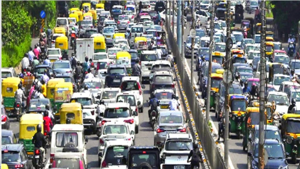 Delhi Traffic: दिल्ली में दिवाली से पहले बढ़ते ट्रैफिक जाम से निपटने के लिए ट्रैफिक...