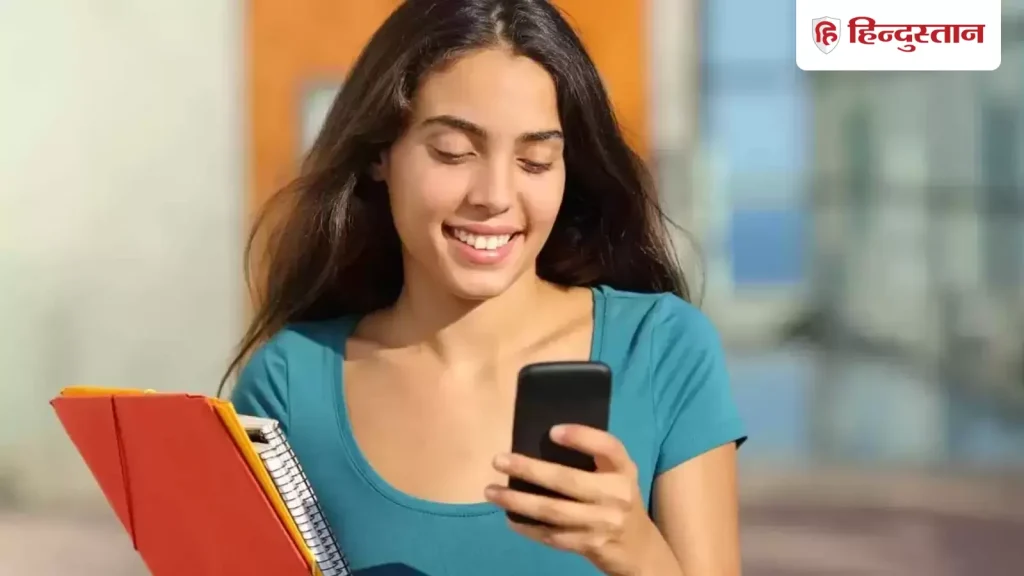 धमाका प्लान: ₹23 रोज में दो लोगों की रिचार्ज से छुट्टी, मिलेगा 110GB डेटा, FREE कॉल, Hotstar, Amazon Prime का...