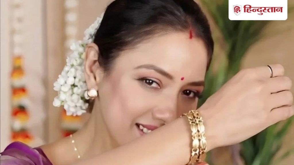 Anupamaa Twist: माही-गौतम की मेहंदी पर ठुमके लगाएगी अनुपमा, प्रार्थना के साथ होगा...