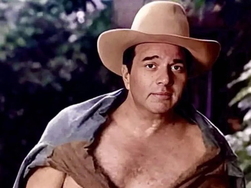 1987 में धर्मेंद्र ने अपने नाम बनाया था ये बड़ा रिकॉर्ड, बैक-टू-बैक 7 फिल्में देकर हिला दिया था बॉक्स...