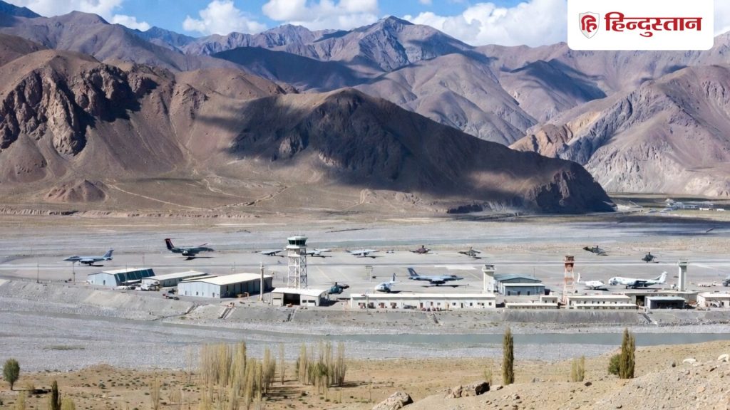 पूरी तरह चालू हुआ न्योमा एयरबेस, चीन सीमा के पास गरजेंगे भारत के फाइटर जेट; IAF की बढ़ी...