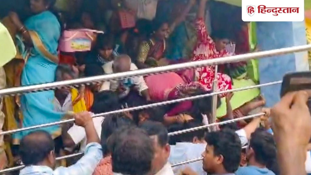 अचानक टूट गई रेलिंग और फिर...सरकार ने बताया, कैसे मची वेंकटेश्वर स्वामी मंदिर में...