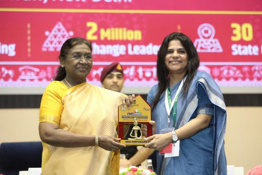 PM જનમનના શ્રેષ્ઠ  અમલીકરણ માટે ગુજરાતને રાષ્ટ્રપતિના હસ્તે ‘બેસ્ટ...