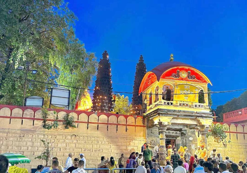 બોડકદેવમાં ફાયરિંગ કેસમાં નાસતા ફરતા બે આરોપીઓ ઉજ્જૈનથી ઝડપાયા