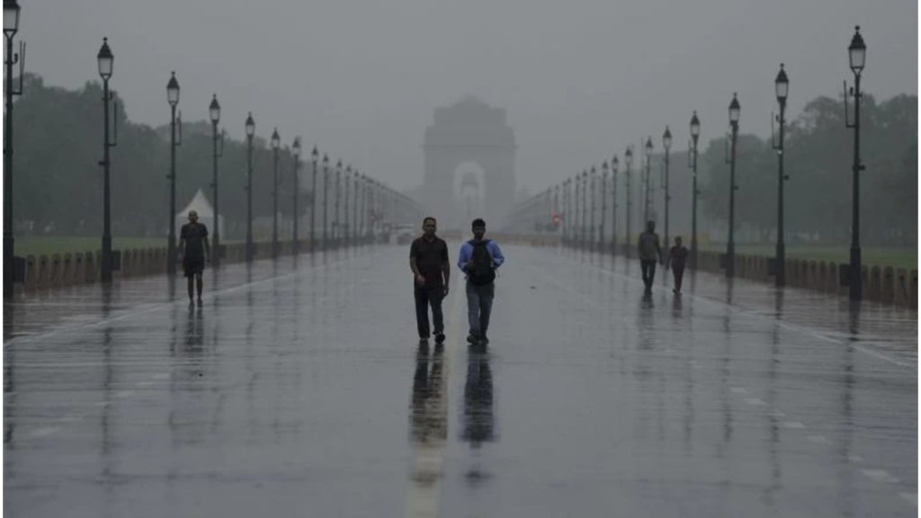 6 और 7 नवंबर 2025 को मौसम विभाग ने उत्तर से दक्षिण भारत तक खतरनाक मौसम की...