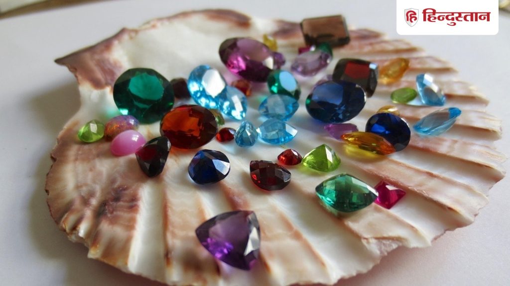 बेहद चमत्कारी माने जाते हैं ये 5 रत्न, धारण करने से दूर होती है पैसों की...