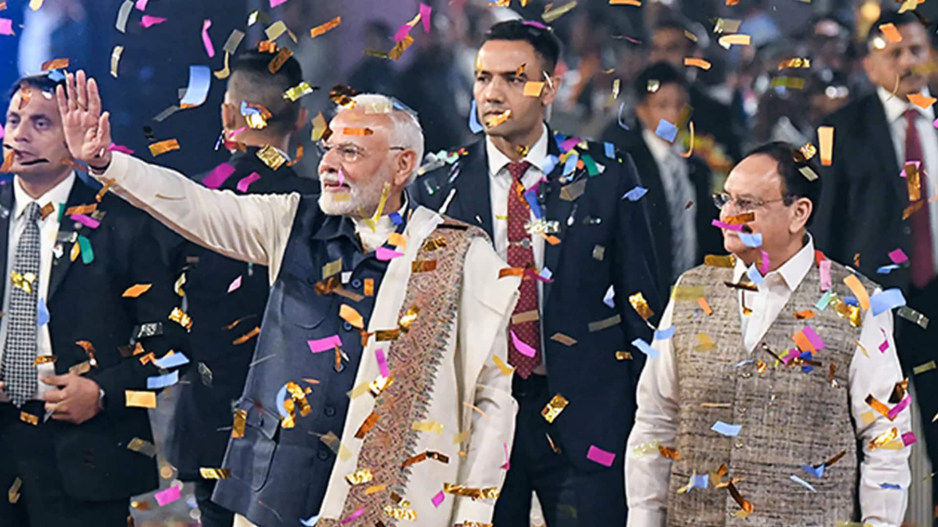 બિહાર ચૂંટણી પરિણામો બાદ ભાજપ કાર્યાલય પહોંચ્યા વડાપ્રધાન મોદી, કહ્યું- બિહારીઓએ મચાવી દીધી હંગામો બિહાર ચૂંટણી પરિણામો બાદ ભાજપ કાર્યાલય પહોંચ્યા વડાપ્રધાન મોદી, કહ્યું- બિહારીઓએ મચાવી દીધી હંગામો