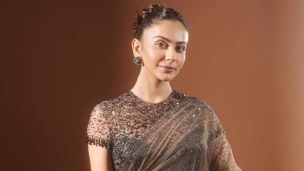 'दे दे प्यार...2' की रिलीज से पहले रकुल प्रीत सिंह पहुंची सिद्धिविनायक, बप्पा से लिया आशीर्वाद