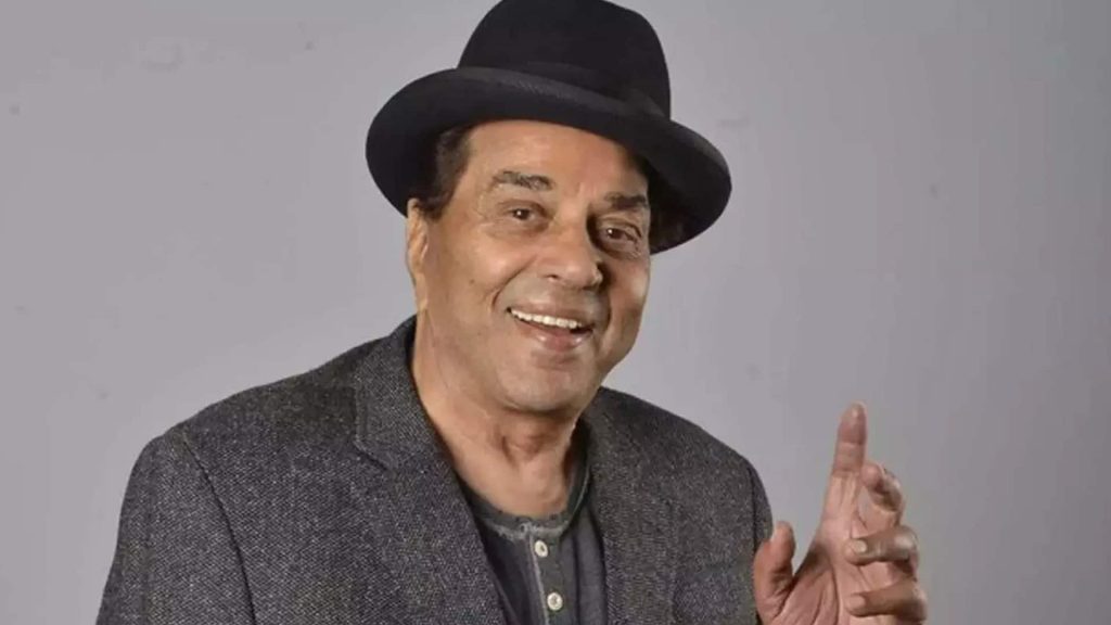 धर्मेंद्र को अस्पताल से लाया गया घर, परिवार ने बयान जारी कर की ये अपील