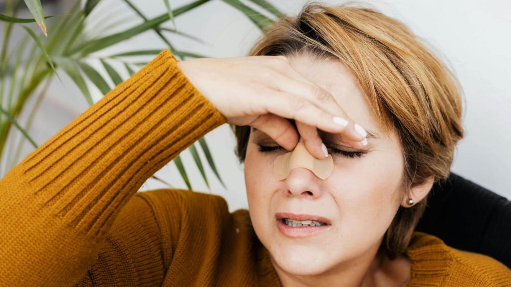 नाक बंद होने पर अपनाएं ये 5 सरल और प्रभावी तरीके, जल्द मिलेगा आराम