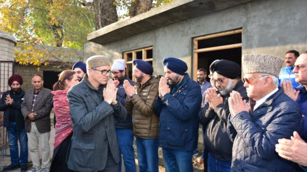 दिल्ली के लाल किले के निकट आत्मघाती बम हमले के लिए जिम्मेदार सफेदपोश आतंकी...