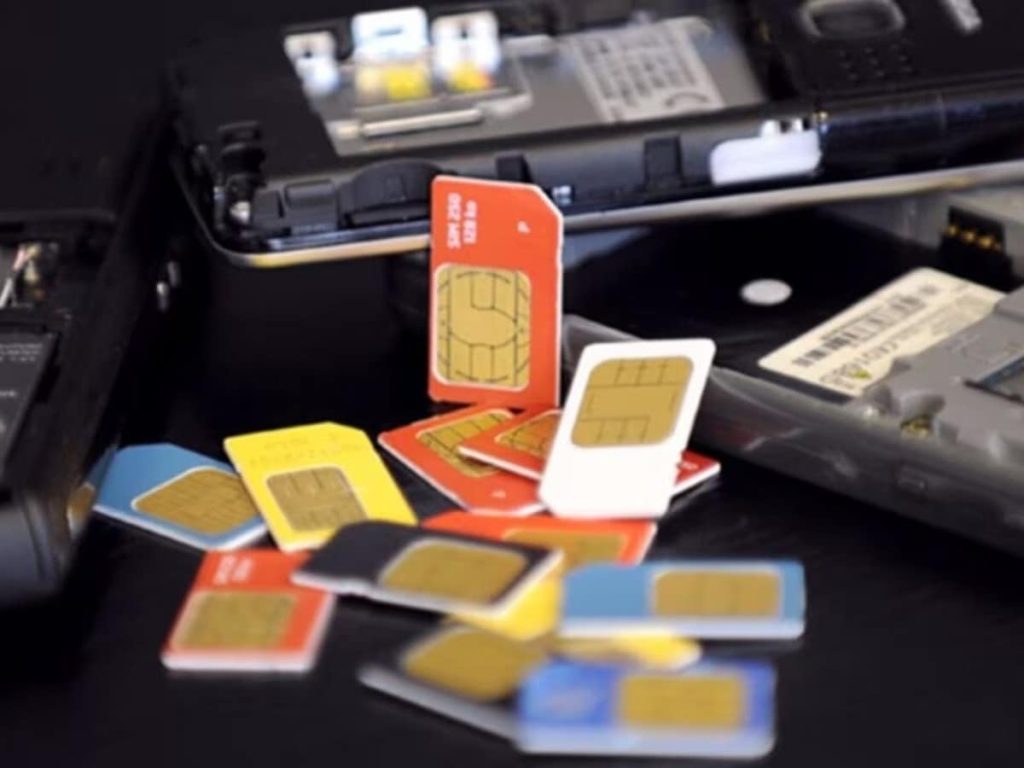 ALERT! 1 मिनट में तुरंत चेक करें आपके नाम पर कितने SIM, एक गलती से हो सकती 3 साल की जेल और बड़ा...