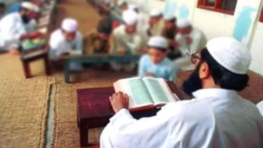 दिल्ली ब्लास्ट के बाद यूपी सरकार ने बड़ा कदम उठाते हुए सभी मदरसों से...