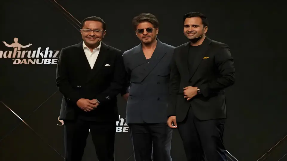 શાહરુખ ખાને પોતાનું નામ સૌપ્રથમ લોન્ચ કર્યું… Shahrukh Khan Property India Daily