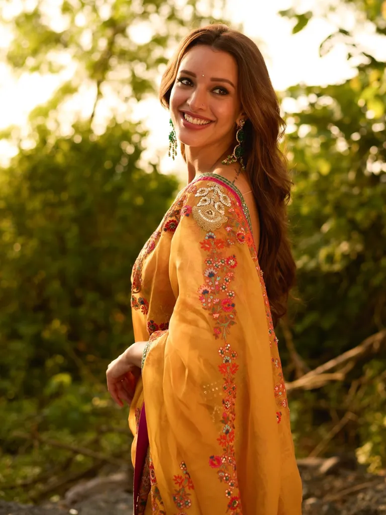 'લૈલા મજનુ'થી બોલિવૂડમાં એન્ટ્રી, 'એનિમલ'થી મળી ઓળખ; તૃપ્તિ ડિમરીની કિલર સ્ટાઈલ પર ચાહકો ક્રેઝી થઈ ગયા છે