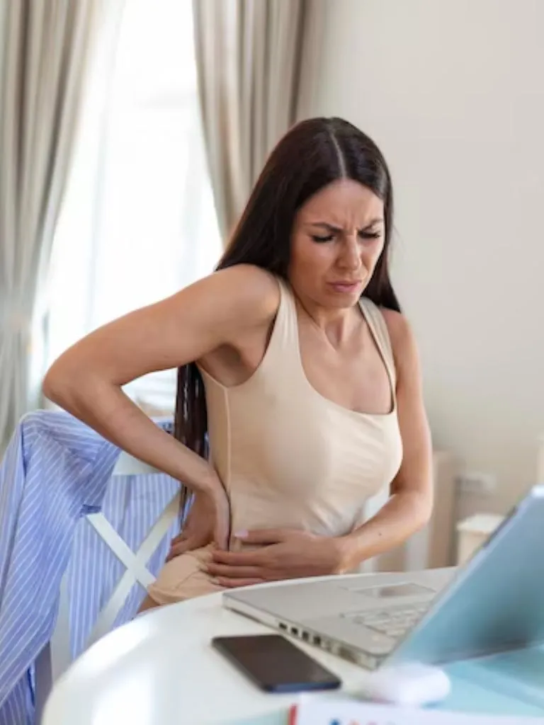 શું તમને શિયાળો આવતા જ ઉઠવા અને બેસવામાં તકલીફ પડી રહી છે? આ ટિપ્સ વડે જડતા અને પીડાથી છુટકારો મેળવો