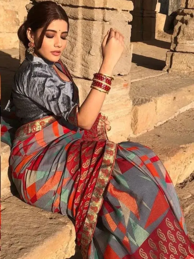 ઈશાન કિશનની રૂમી ગર્લફ્રેન્ડ ખૂબ જ સુંદર છે, તે તેની કિલર સ્ટાઈલથી સુંદરતા ફેલાવે છે.