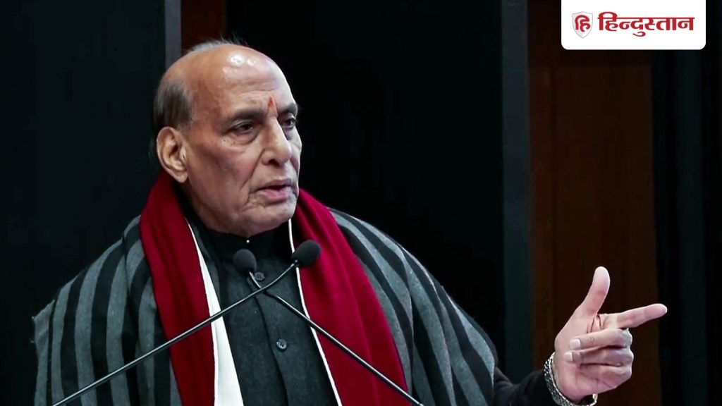 600 તીક્ષ્ણ મગજના તાલીમાર્થી IAS પણ ફસાઈ ગયા; રાજનાથ સિંહના સાદા સવાલનો જવાબ ન આપી શક્યા… तेज दिमाग वाले 600 ट्रेनी IAS भी उलझे; नहीं दे पाए राजनाथ सिंह के साधारण से सवाल का...