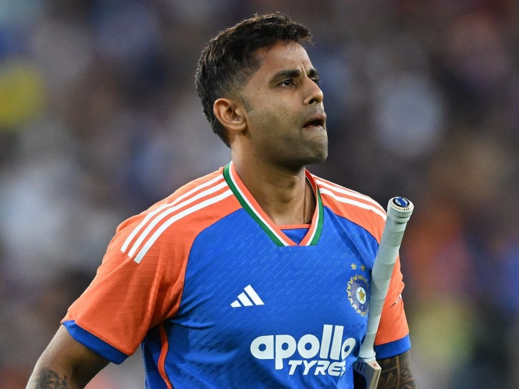 सूर्यकुमार यादव इतिहास रचने की दहलीज पर, रोहित और विराट को पछाड़कर बनेंगे नंबर-1...