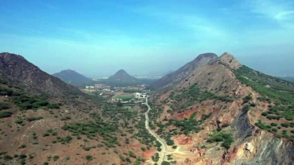 અરવલ્લીની ગિરિમાળા કપાશે તો ઉત્તર ગુજરાત રણમાં ફેરવાઈ જશે