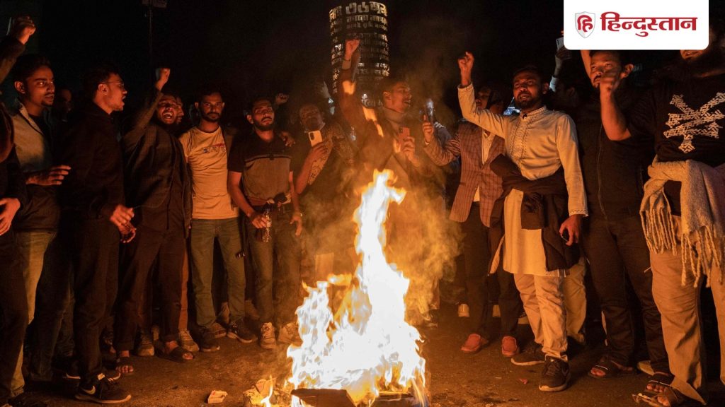 हादी के हत्यारों को भारत से लाओ, वरना पूरे बांग्लादेश को... इंकलाब मंच की यूनुस सरकार को खुली...
