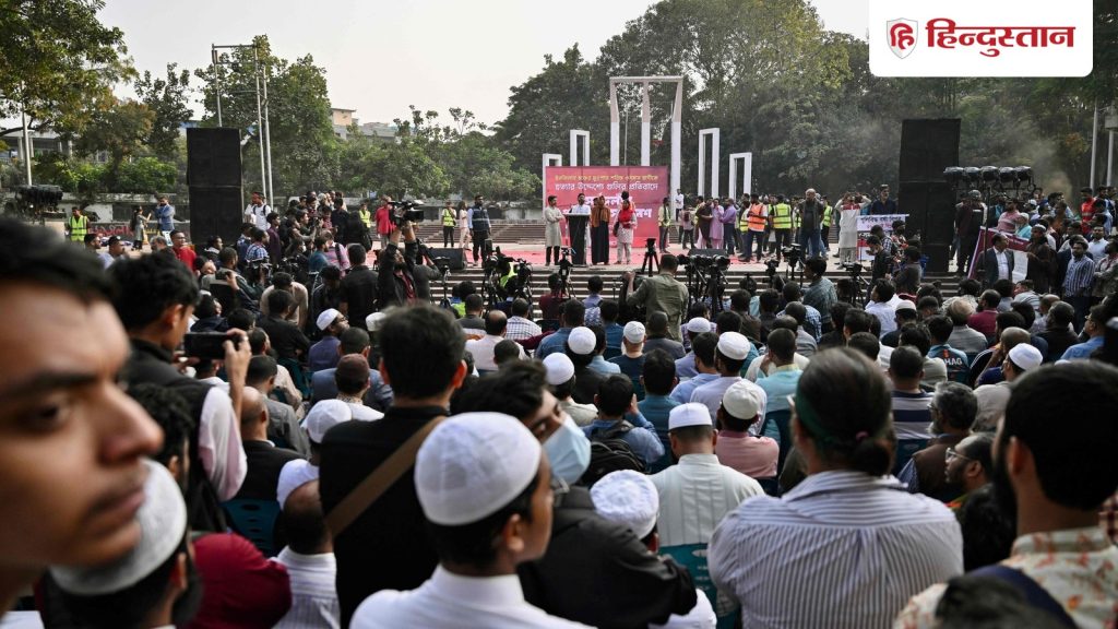 यूनुस के आवास से लेकर संसद तक कब्जा हो जाएगा, इंकलाब मंच ने दे दी 'तख्तापलट' की...