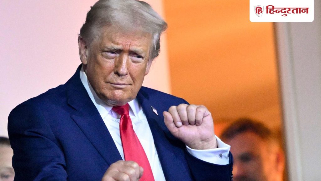 શું છે ડોનાલ્ડ ટ્રમ્પની નવી ‘ગોલ્ડ કાર્ડ’ સિસ્ટમ, યુએસ ગ્રીન કાર્ડ કરતાં કેટલું વધુ… क्या है डोनाल्ड ट्रंप का नया 'गोल्ड कार्ड' सिस्टम, US ग्रीन कार्ड से कितना...