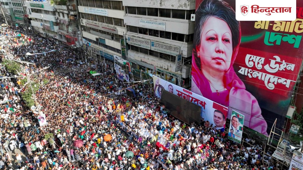 कभी गृहिणी थीं खालिदा जिया, पति की हत्या के बाद बनीं 'आयरन लेडी'; हसीना से कैसे हुई...