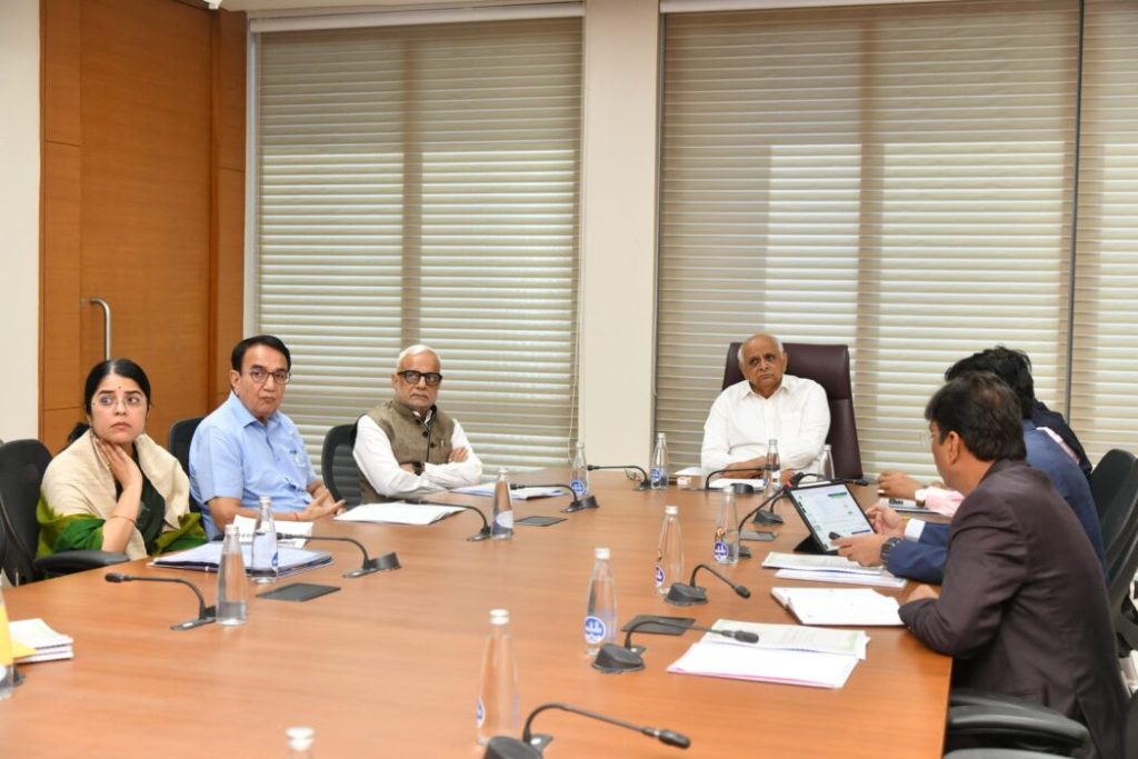 ગુજરાત વહીવટી સુધારણા પંચ GARCનો છઠ્ઠો અહેવાલ મુખ્યમંત્રી ભૂપેન્દ્ર...