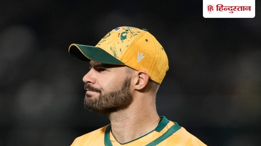 भारत के नयी गेंद के गेंदबाजों ने हमारे लिये मुश्किलें खड़ी की:...